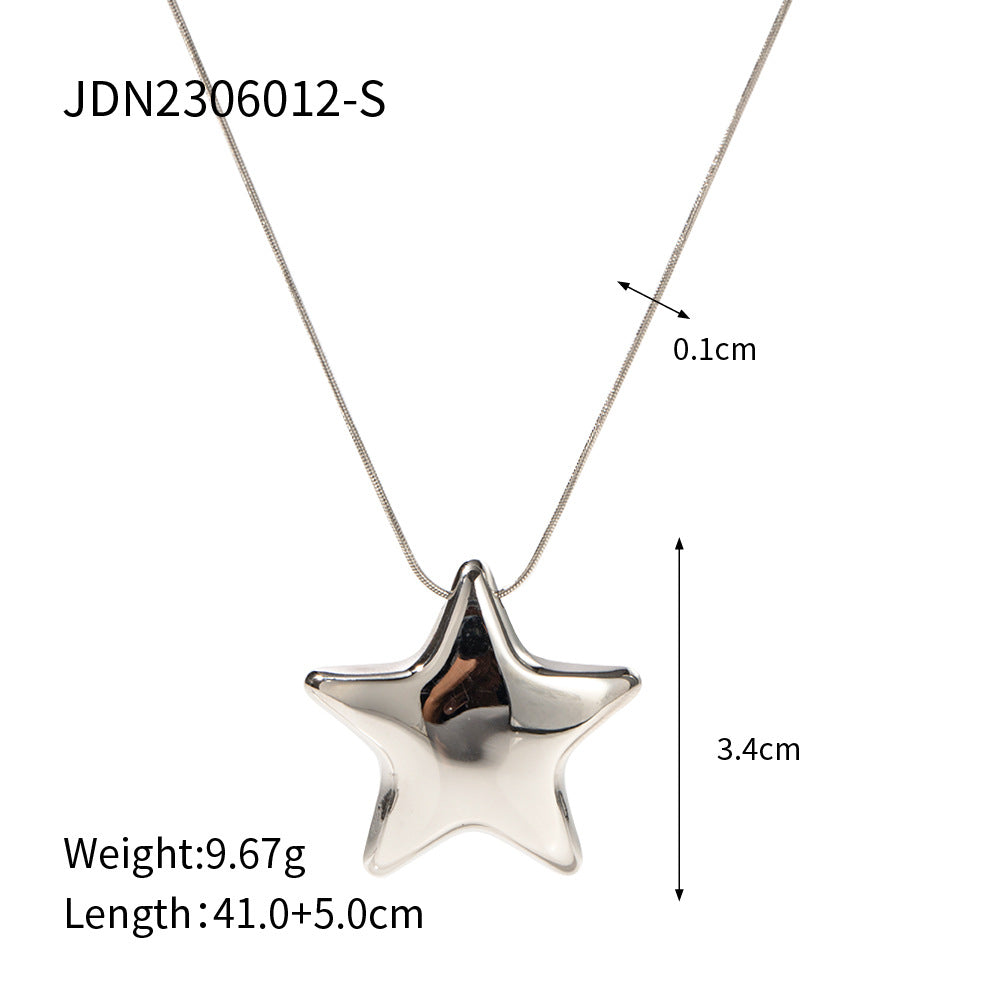 Titanium steel clavicle necklace with geometric pendant and gold-plated minimalist design