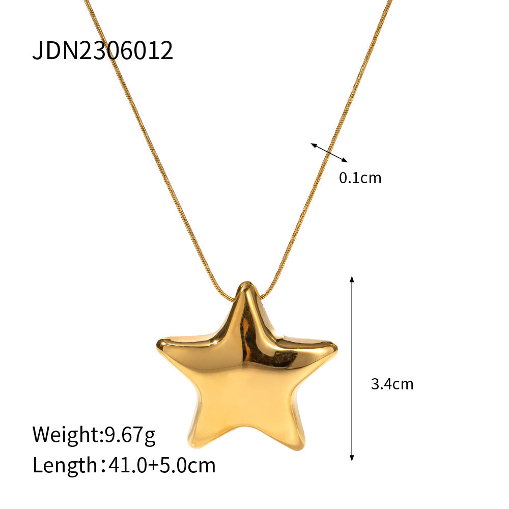 Titanium steel clavicle necklace with geometric pendant and gold-plated minimalist design