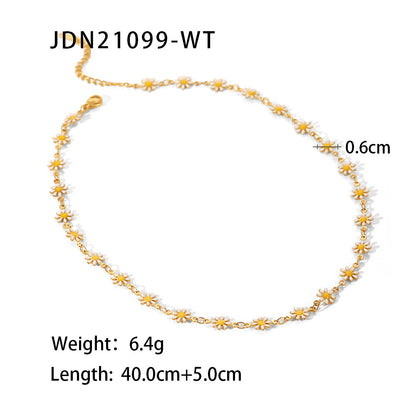 Titanium steel clavicle necklace with geometric pendant and gold-plated minimalist design