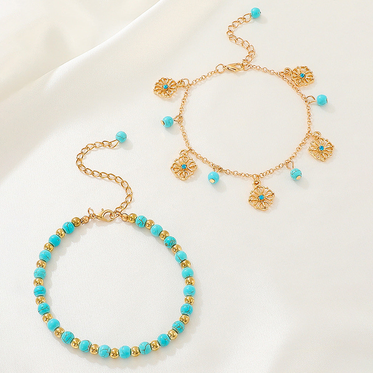 Retro tassel anklet with double-layer chains and ethnic metal pendant details