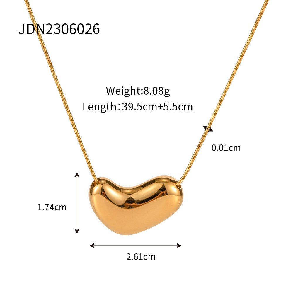 Titanium steel clavicle necklace with geometric pendant and gold-plated minimalist design